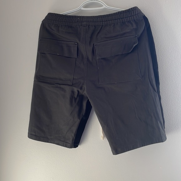 NEW Cargo shorts gray size M - Picture 3 of 3